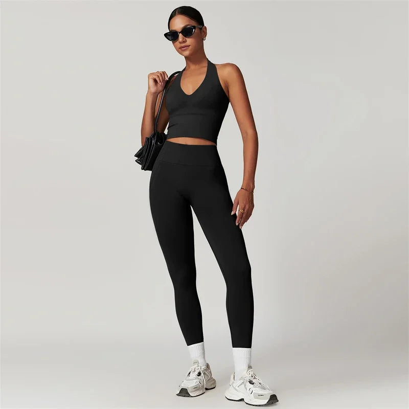 Women's Yoga Set Crop Top And High Waist Leggings Outfit