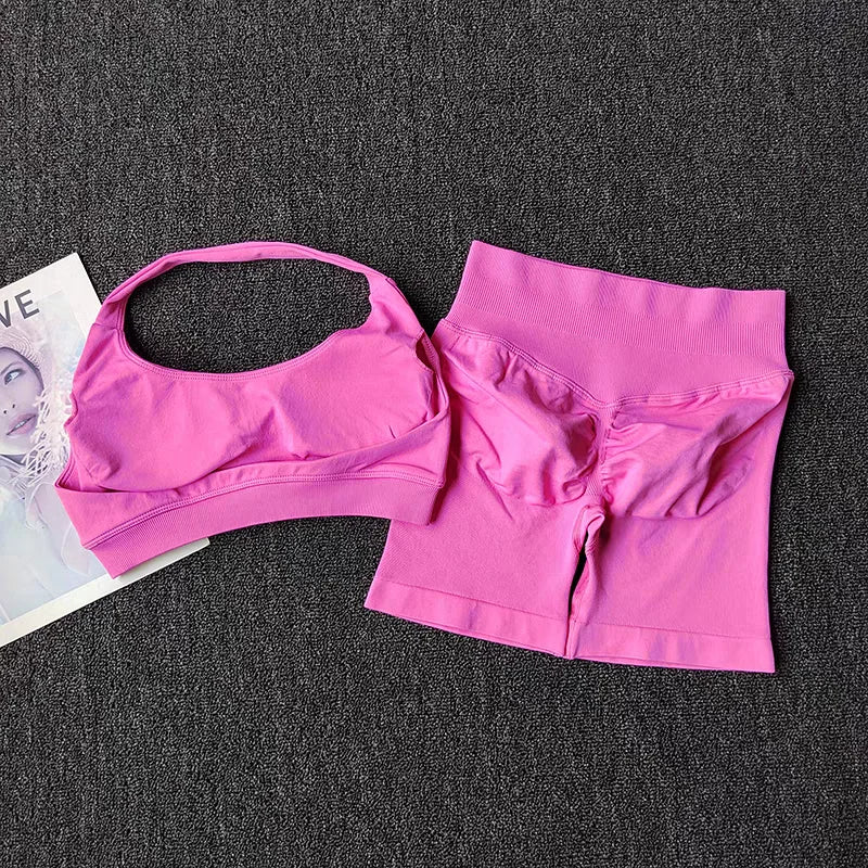 Women's Seamless Yoga Set With Sports Bra And Shorts