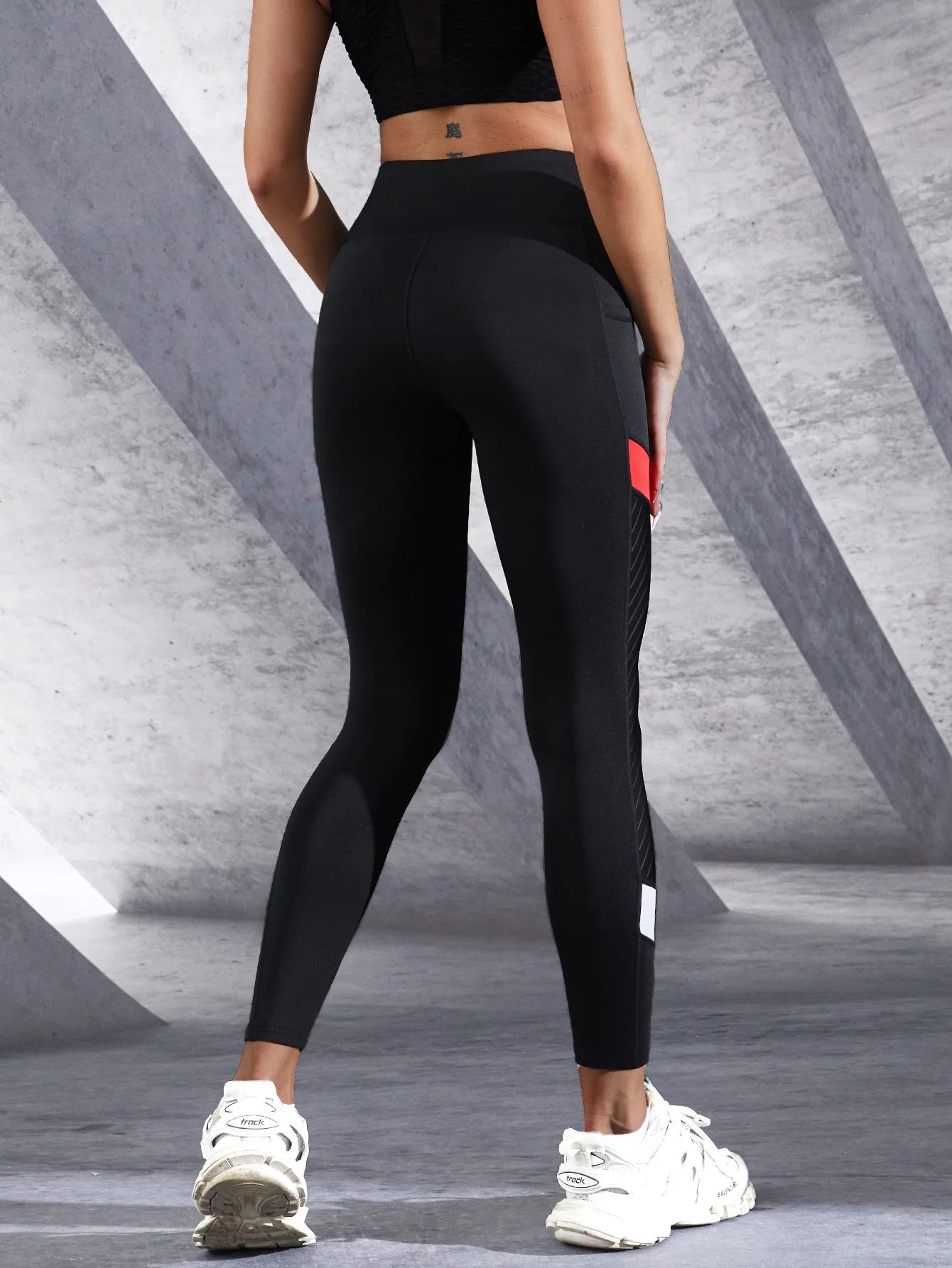 Women's Mesh High Waist Yoga Leggings With Pockets