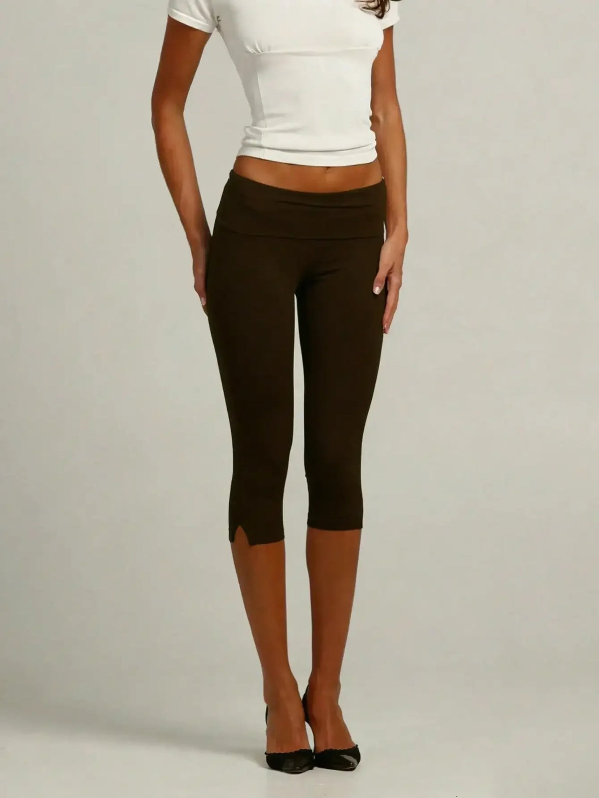 Y2K Women's Low Waist White Capri Leggings With Fold Over Hem