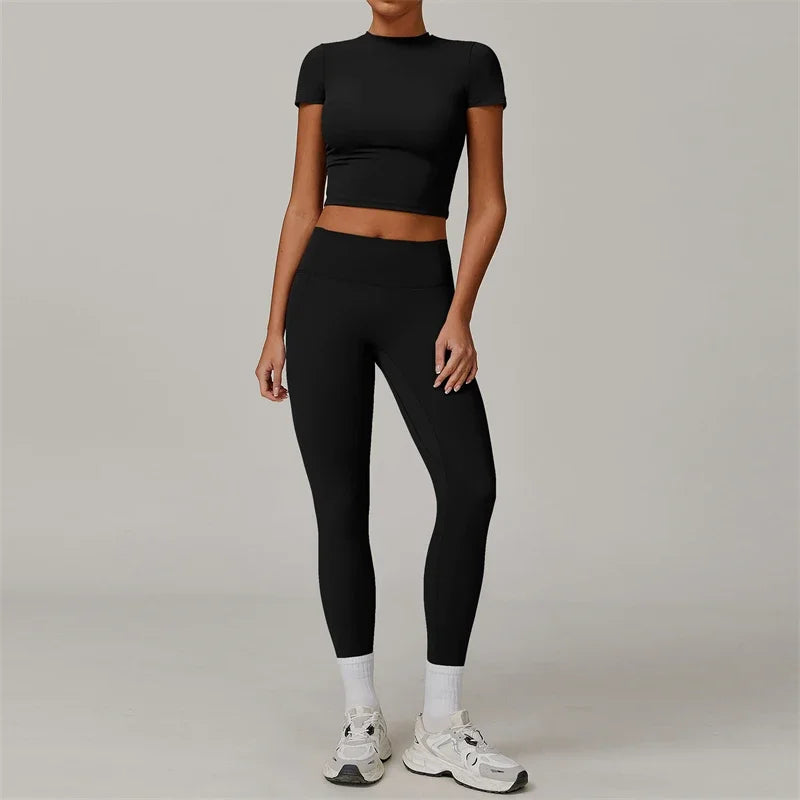 Women's Yoga Set Crop Top And High Waist Leggings Outfit