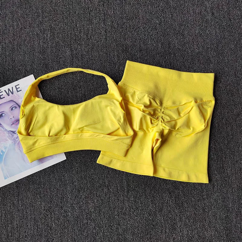 Women's Seamless Yoga Set With Sports Bra And Shorts