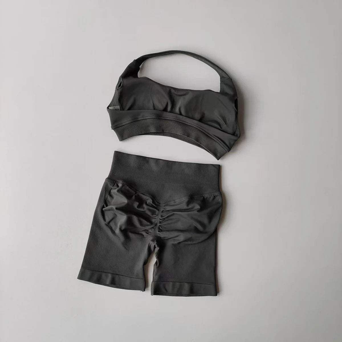 Women's Seamless Yoga Set With Sports Bra And Shorts