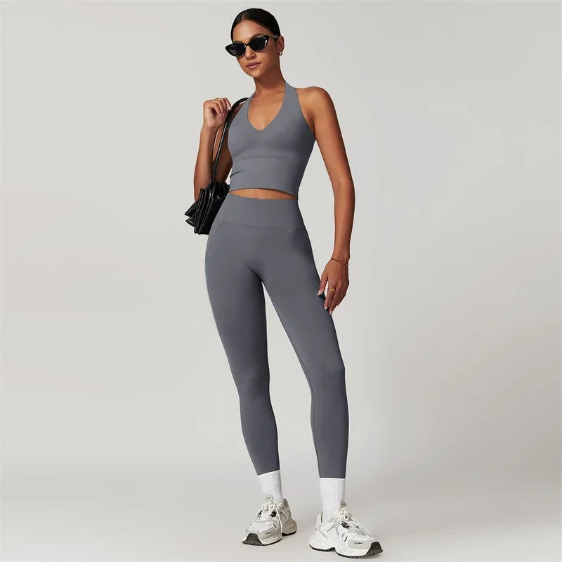 Women's Yoga Set Crop Top And High Waist Leggings Outfit