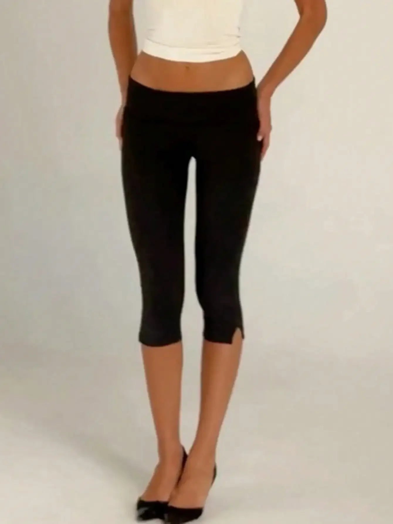 Y2K Women's Low Waist White Capri Leggings With Fold Over Hem